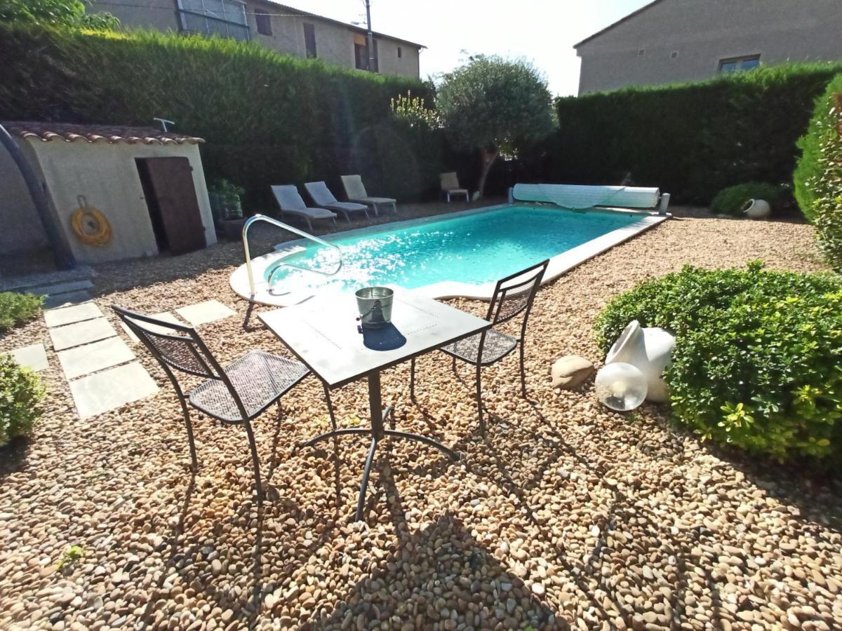 Appartement Grand Confort A Deux Pas Du Centre Ville LʼIsle-sur-la-Sorgue Eksteriør billede
