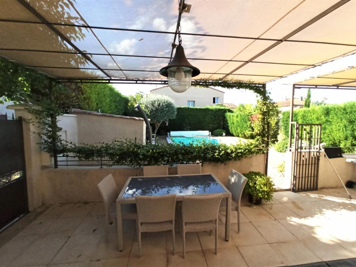 Appartement Grand Confort A Deux Pas Du Centre Ville LʼIsle-sur-la-Sorgue Eksteriør billede